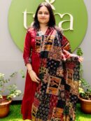 LT 8 GAJRI KURTHI  SET