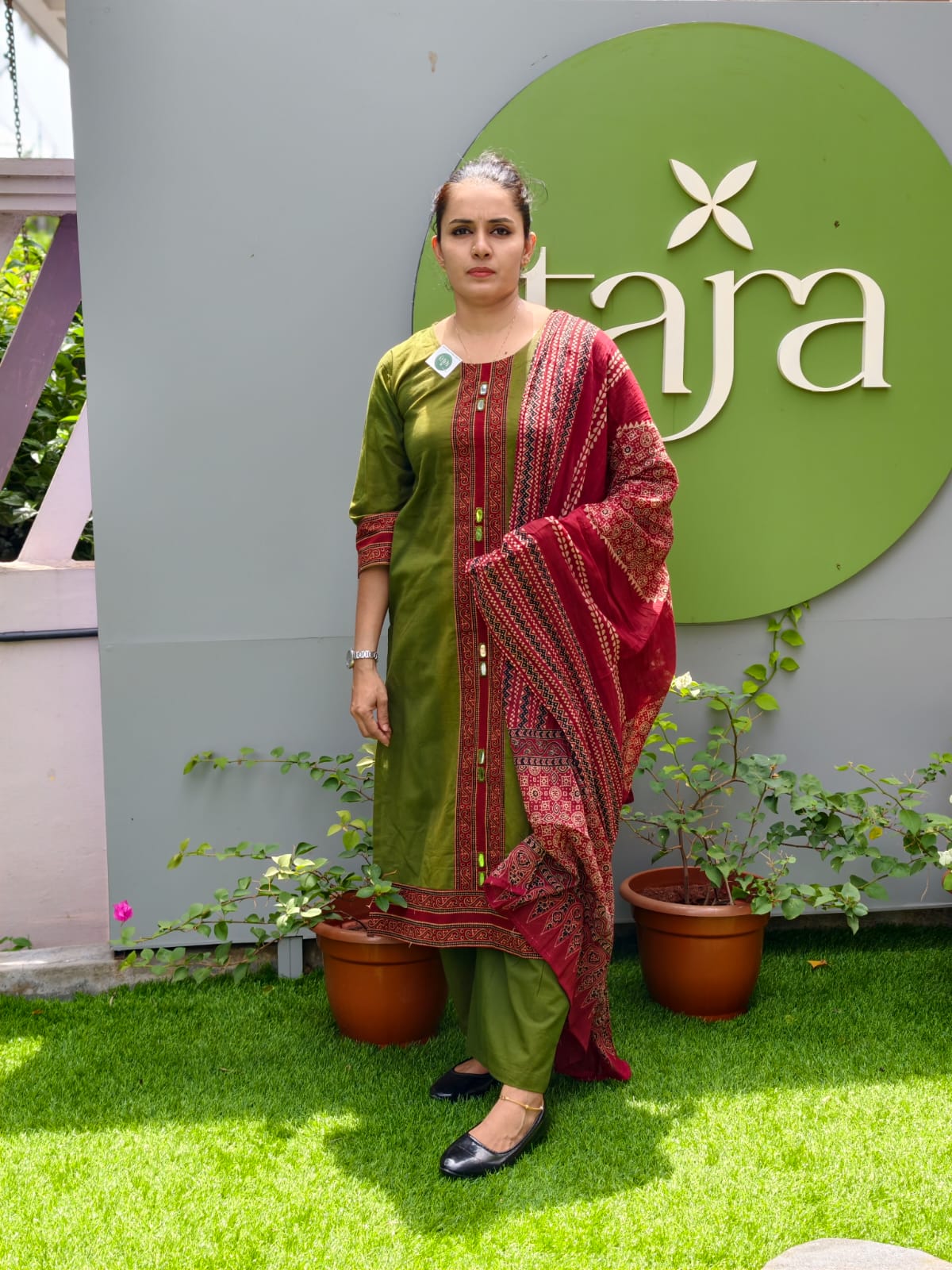 LT 9 BLACK AJRAK SET - Image 3