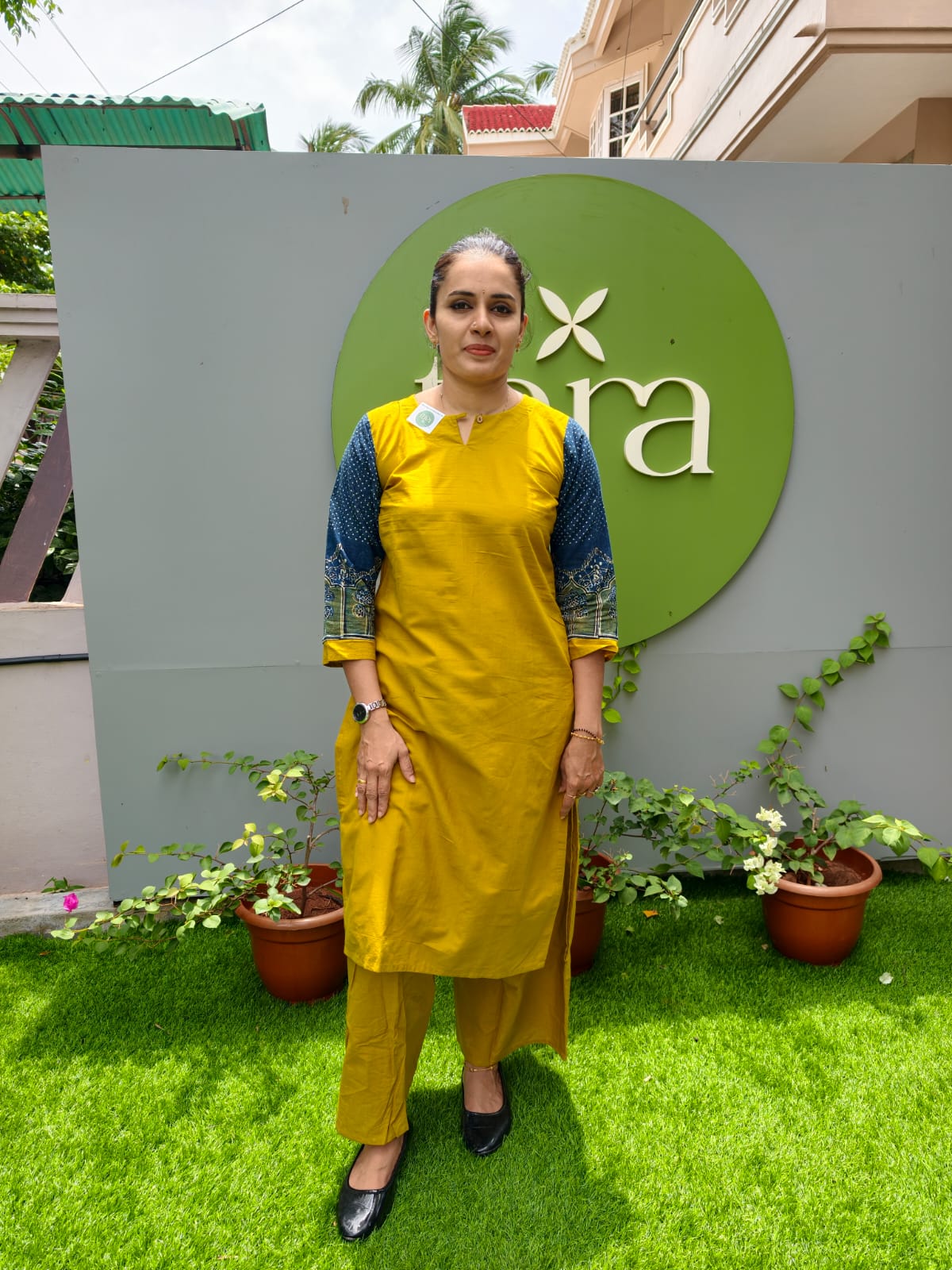 LT10 BLACK KURTHA SET - Image 2