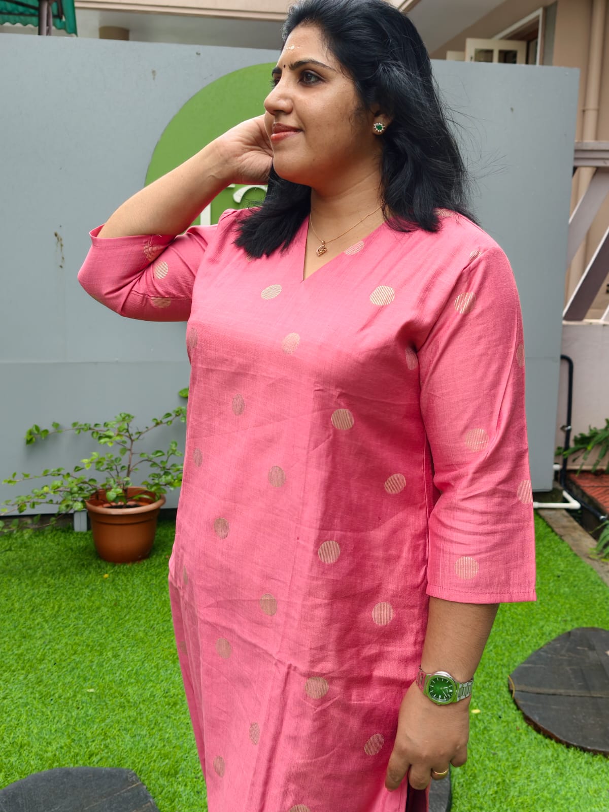 LT 12 KURTHI - Image 4